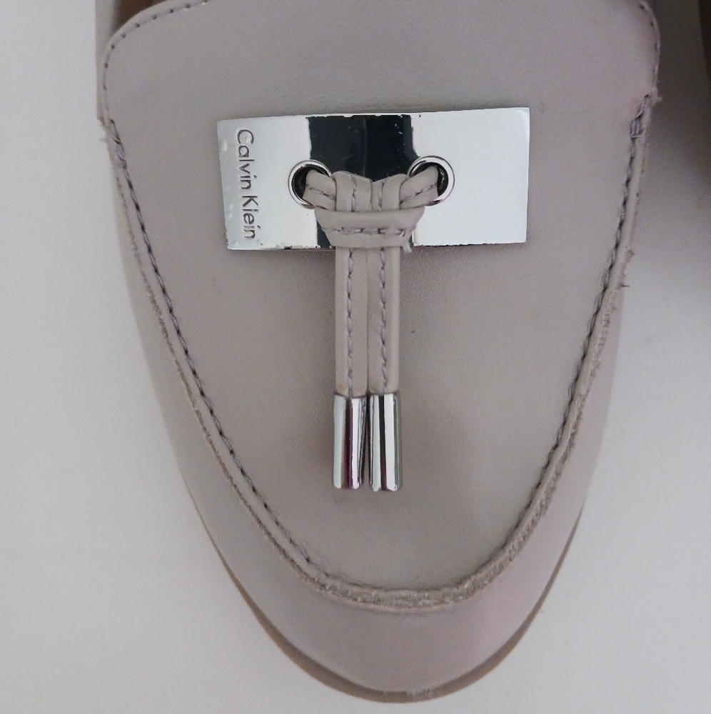 NWT Calvin Klein Flat Shoes - Picture 2 of 8
